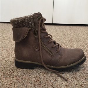 Brown boots